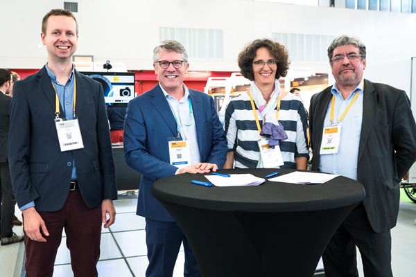 Cooperating for scaling up HBr flow battery